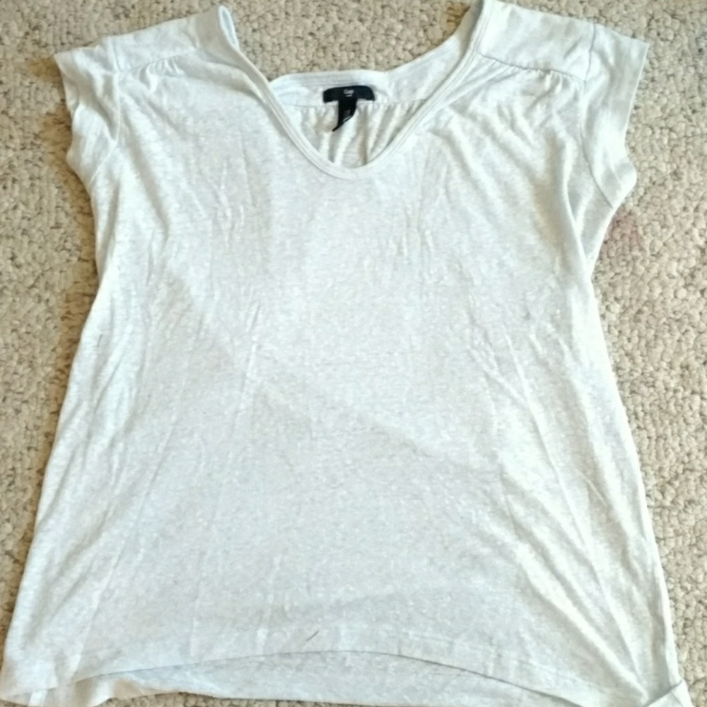Gap t shirt